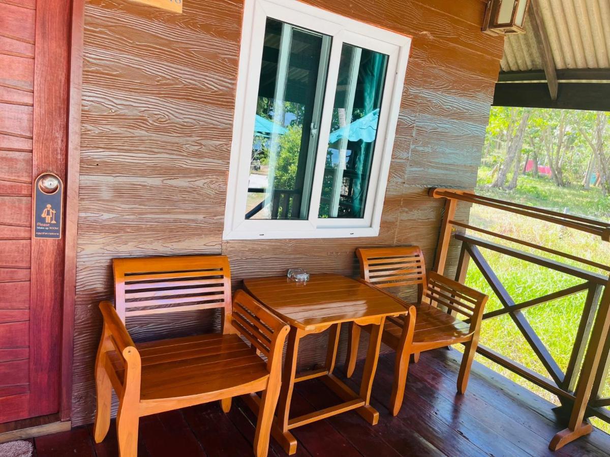 Koh Jum Delight Beach Экстерьер фото