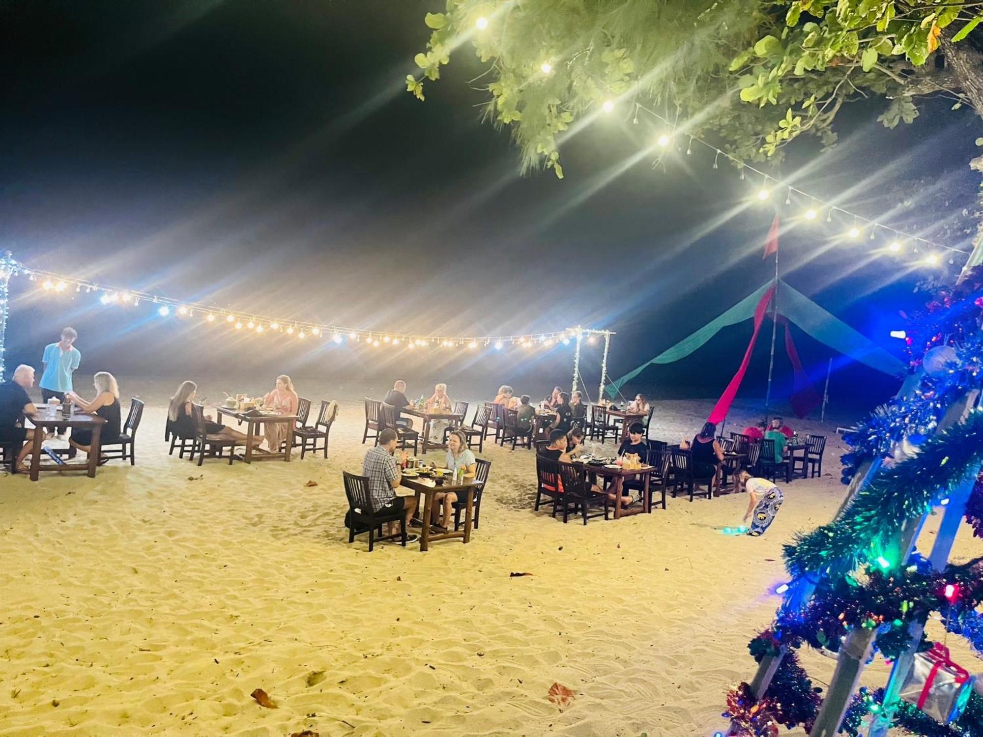 Koh Jum Delight Beach Экстерьер фото