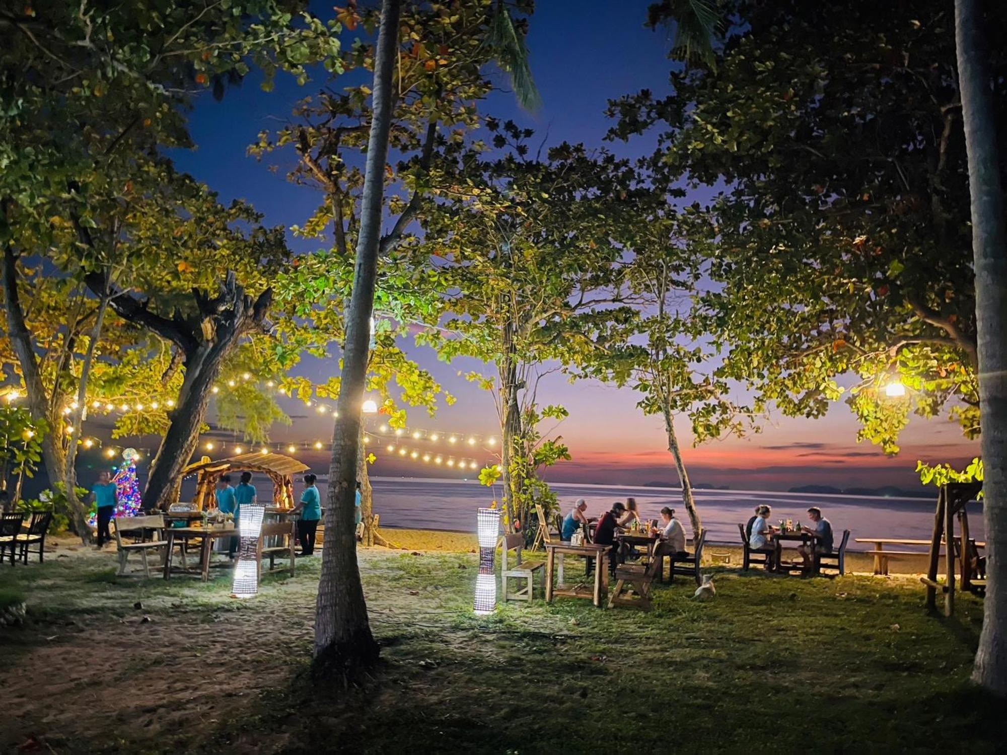 Koh Jum Delight Beach Экстерьер фото